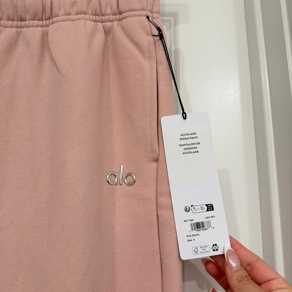 NWT Alo Accolade Sweatpants in Pink Quartz Size Small - Picture 5 of 6
